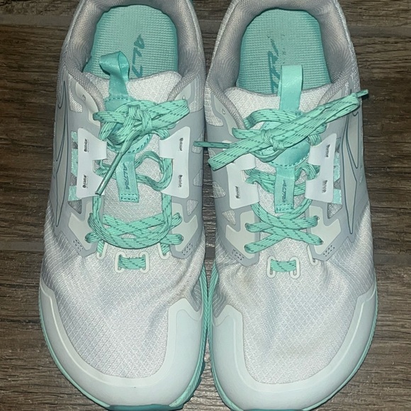Altra Women's Lone Peak 7 Trail Athletic Shoes in White and Mint - Picture 2 of 6